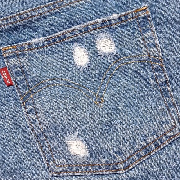 Levi’s 501 Distressed Cut Off Jeans Size 30 Button Fly Denim Jorts - Picture 5 of 9
